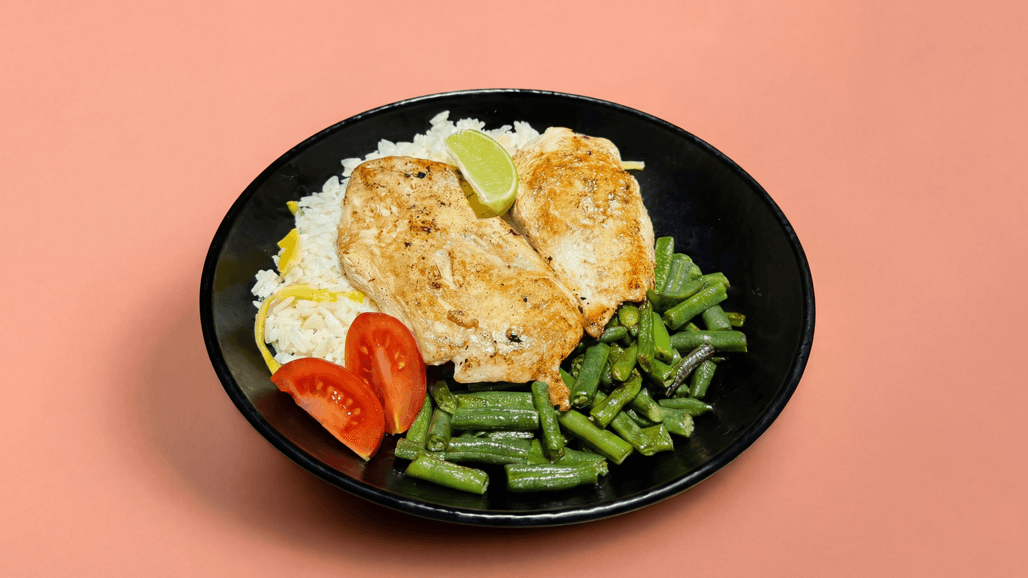 Печено фермерско пилешко филе с лимоново басмати